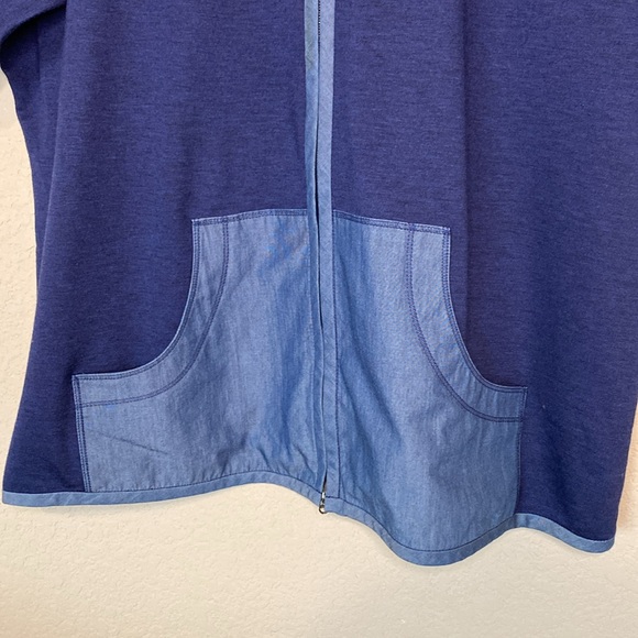 St. John Yellow Tag Denim Chambray Full Zip Front Short Sleeve Top L - Picture 8 of 12